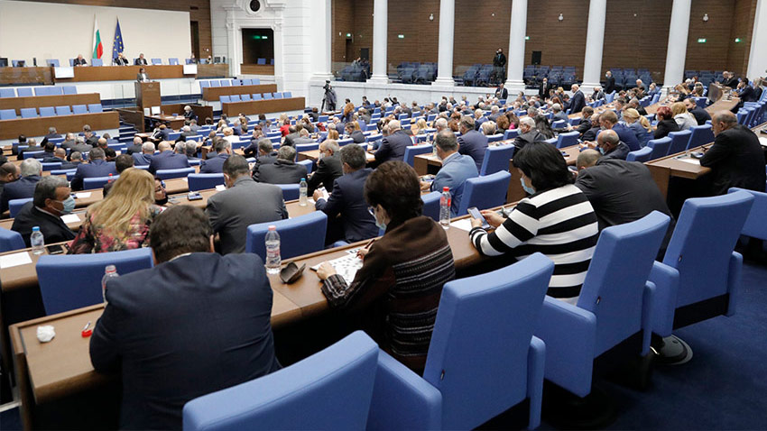 Първи предложения за изменение на КСО бяха внесени в 46-ото Народно събрание